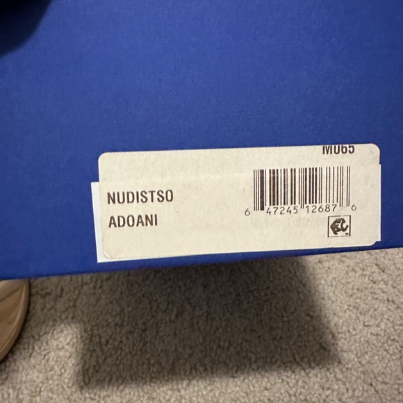 Stuart Weitzman Heels - Picture 11 of 11